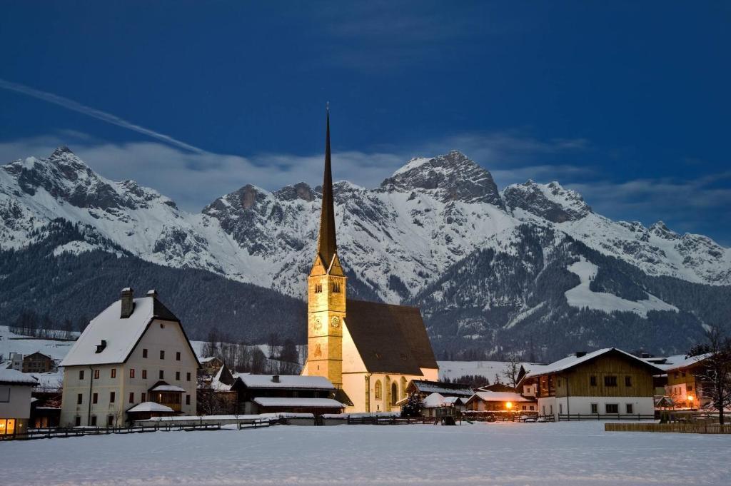 Hotel Lohningerhof Maria Alm am Steinernen Meer Exterior foto